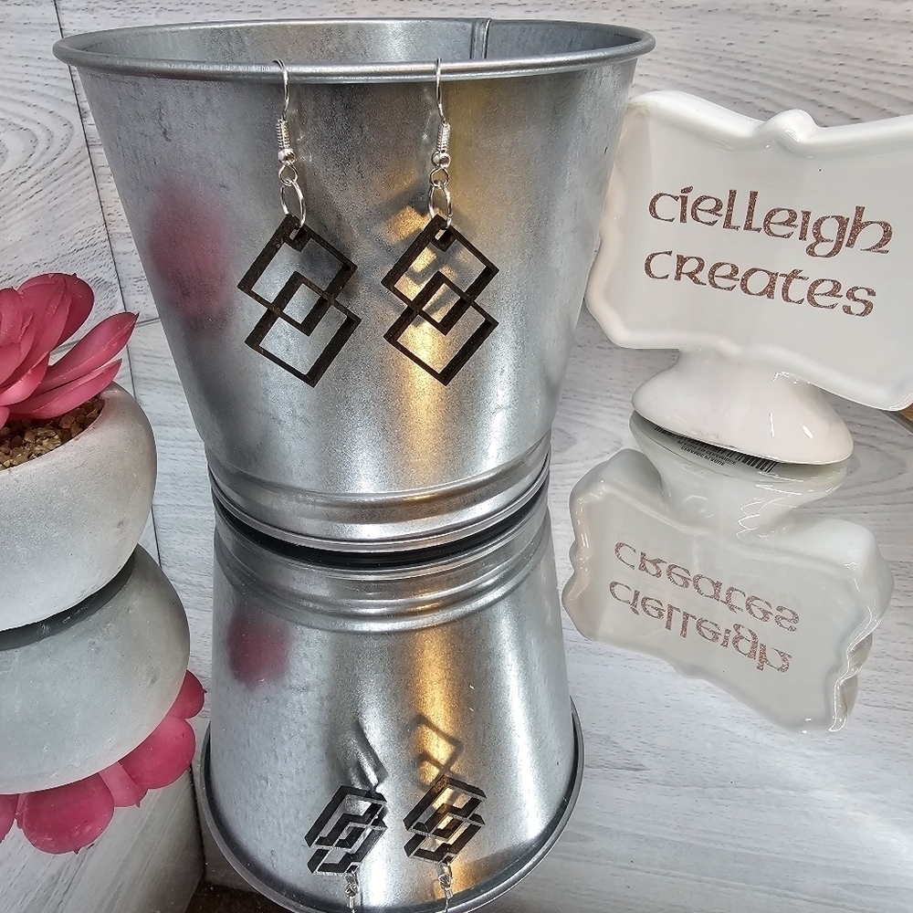 💥4 for $25💥 Laser-cut Earrings